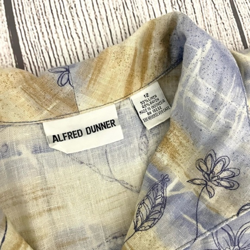 ALFRED DUNNER Women’s Button Down Linen Shirt Size 12 - Picture 3 of 6